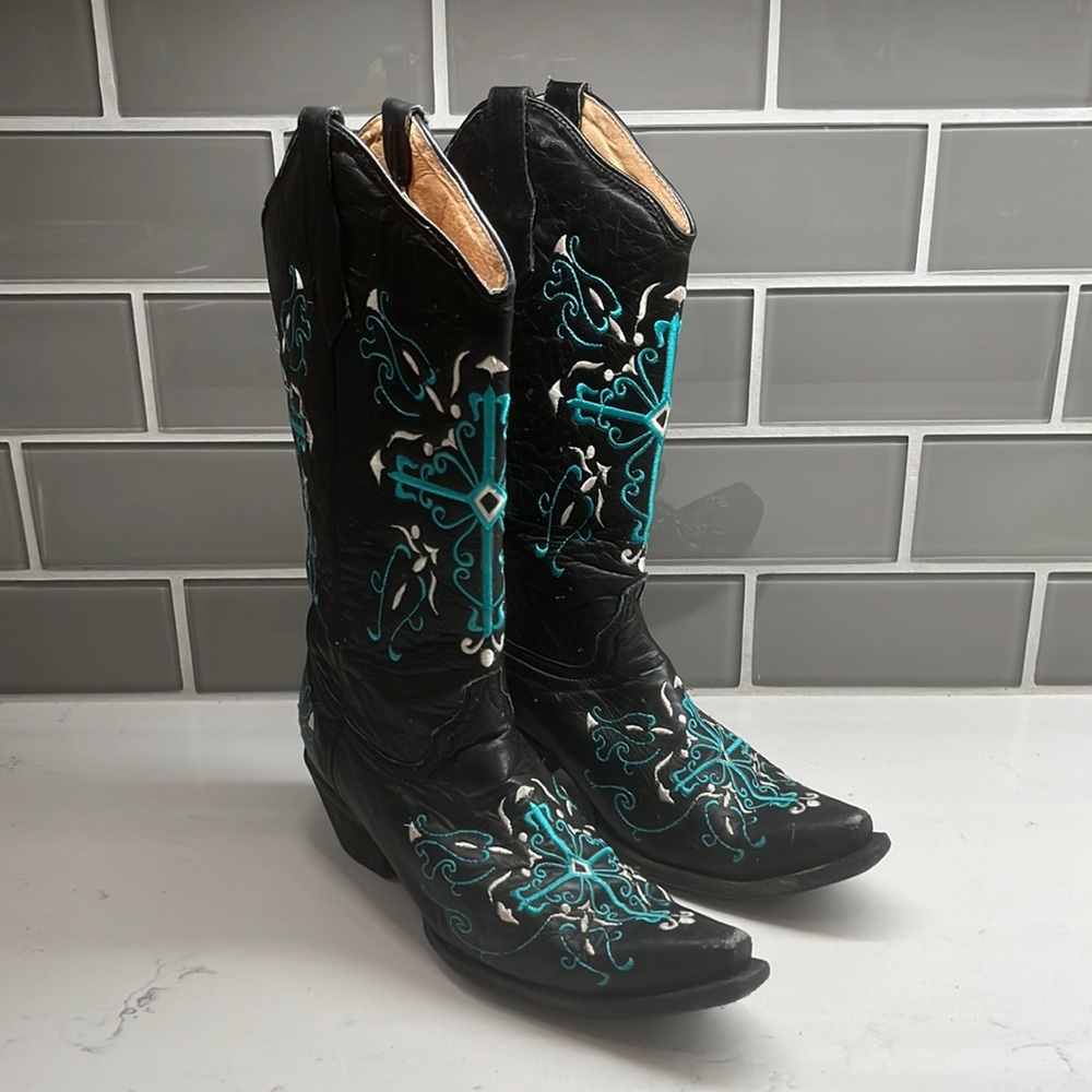 Circle G by Corral Women's Cowboy Embroidered Turquoise Cross Boots  L5101 8.5M